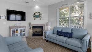 Monterey Condos A201