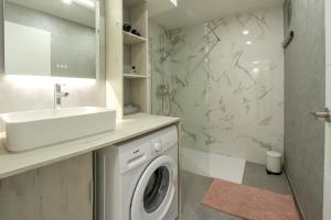 Royal Apartment Las Américas near the beach