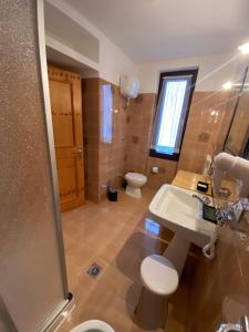 Basic Triple Room