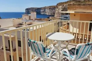 Seaview 2-bedroom Apartment in Xlendi - Xlendi