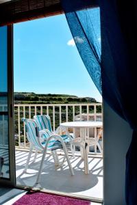 Seaview 2-bedroom Apartment in Xlendi