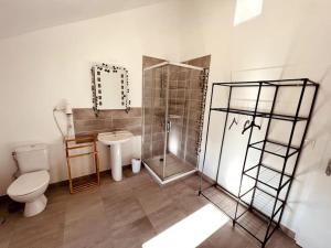 Maisons de vacances La Voute du Dragon spa piscine 26 personnes : photos des chambres
