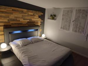 Chalets Love Story Chalet avec jacuzzi et sauna : photos des chambres