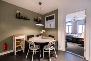 Kings Square apartments by Daniel&Jacobs