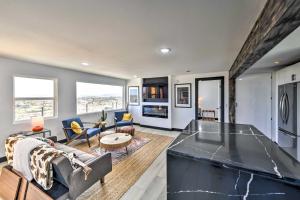 Hilltop Oasis with Sweeping Landscape Views