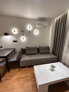 Інстаграмна стильні апартаменти на вулиці Під Голоском 15б