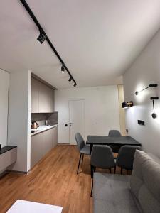 Інстаграмна стильні апартаменти на вулиці Під Голоском 15б