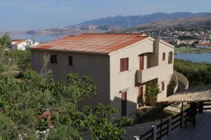 Apartments by the sea Pag - 6272