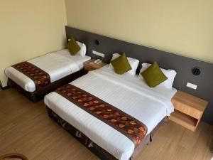 Wing Tat Grand Hotel