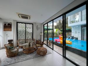 Villa Zenna Long Hải