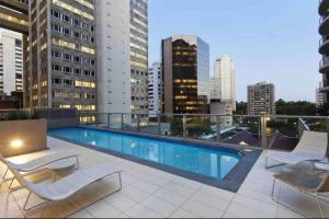 CBD 1BEDPOOLGYMSAUNA - CLOSE TO EVERYTHING!