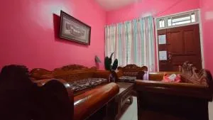 Zulaikha's Homestay Ulu Tiram Johor Bahru - Kampong Bukit Lintang
