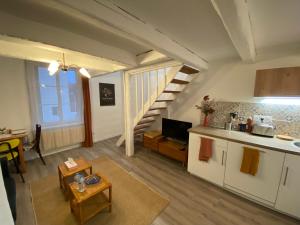 Appartements Les Cosy De Nancy - Le Duplex Vintage 4* : photos des chambres