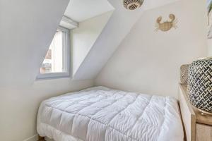 Cabourg Emeraude 2 étoiles plage et thalasso 100m parking gratuit