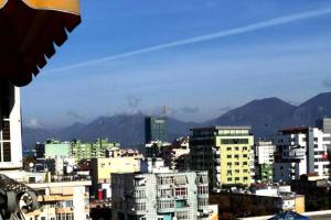 Wilson Square Apartment