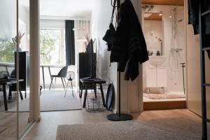 Tyylikäs hyvin varusteltu asunto. Oma autopaikka.