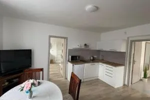 Dům nad Jezerem - apartmán I. - Svinčice