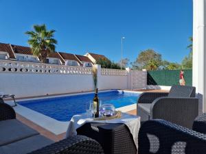 Riumar "Flamenco", 500m to beach, private pool, On-Site-Service, dog beach