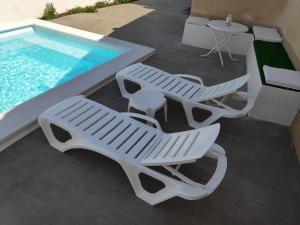 Riumar "Belmar", 400m to beach, private pool, On-Site-Service, dog beach