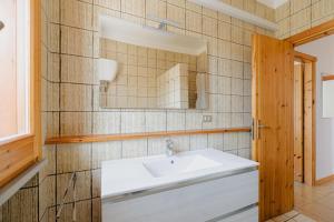 Incantevole appartamento con terrazza vista Monte Conero ombrellone con due lettini inclusi