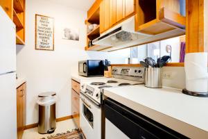 3614 Winterberry