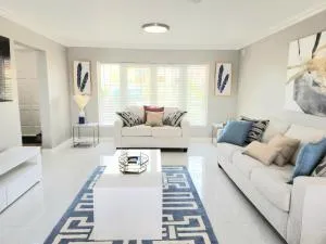 Brand New Luxurious Townhouse in Negril - Orange Bay