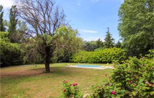 Maisons de vacances Stunning Home In Goult With 4 Bedrooms, Private Swimming Pool And Outdoor Swimming Pool : photos des chambres