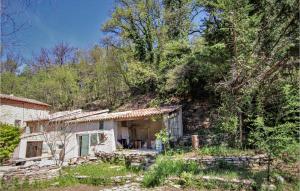 Awesome Home In Goult