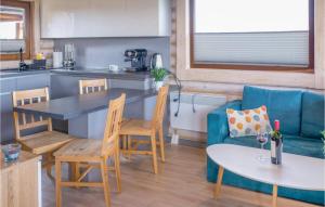 Pet Friendly Home In Jezierzany