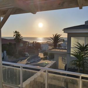 Atlantic Studio - Compact unit with Sea Views