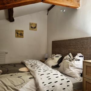 Villas Villa de 3 chambres avec piscine privee jacuzzi et jardin clos a Lussana : photos des chambres