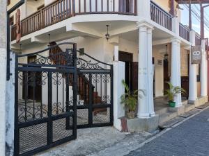 Southern Comforts - Galle Fort