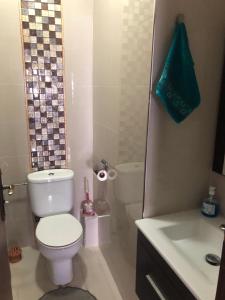 Bel Appartement spacieux 3 pièces avec double salon Paisible & Proche de la Gare dAgdal