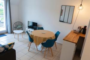 2 pièces Port Cabourg - 2 à 4 personnes - 34 m2 - Balcon - Vue Port - Proche Plage