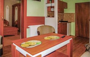 Nice apartment in Wladyslawowo with 1 Bedrooms and WiFi