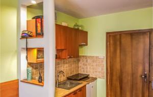 1 Bedroom Stunning Apartment In Wladyslawowo