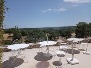 Maisons de vacances Maison en pierre de taille au coeur du Quercy. : photos des chambres