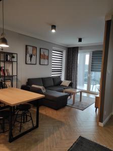 Apartament J Towers z widokiem na jezioro