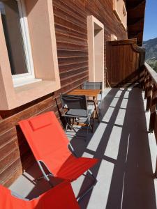 Appartements Vars, Appart spacieux renove 4 couchages dans chalet : photos des chambres