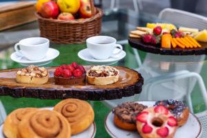 StayVistas Le Arc - Artistic Rooms with Private Plunge Pool and Scenic Views