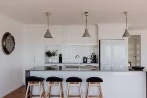 Anchored@Bicheno - Ohmyview! - Seymour