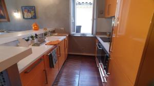 Luxe et charme Vieil Antibes 80m2 Clim Parking plages à pieds