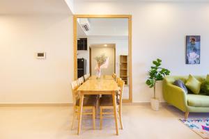 Yu Stay Green Premium Luxury 2bedrooms Condotel in D1 near Bui Vien Street