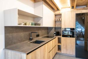 Muntanyó Luxury Lodge con sauna, parking y guardaesquis en Ruda