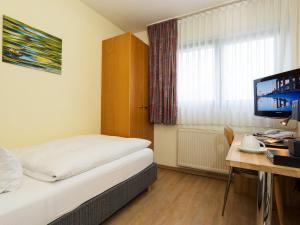 Budget Single Room room in Hotel Hansen