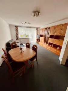 Komplette Wohnung in Wendelstein bei Nürnberg - Messenähe - Königshammer Komplette Wohnung in Wendelstein bei Nürnberg - Messenähe - Königshammer