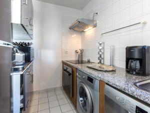 Chalet semi-indépendant avec terrasse et WiFi à Val-dIsère - FR-1-694-267