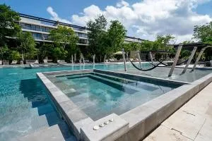 New & Exclusive Apartment in Quiet Playacar Pool Gym - 普拉亚卡门