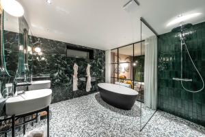 Hotels Hotel Baud - Teritoria : photos des chambres