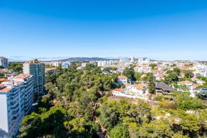 Amazing Sea View Apt with Pool Cascais - atjoanas
